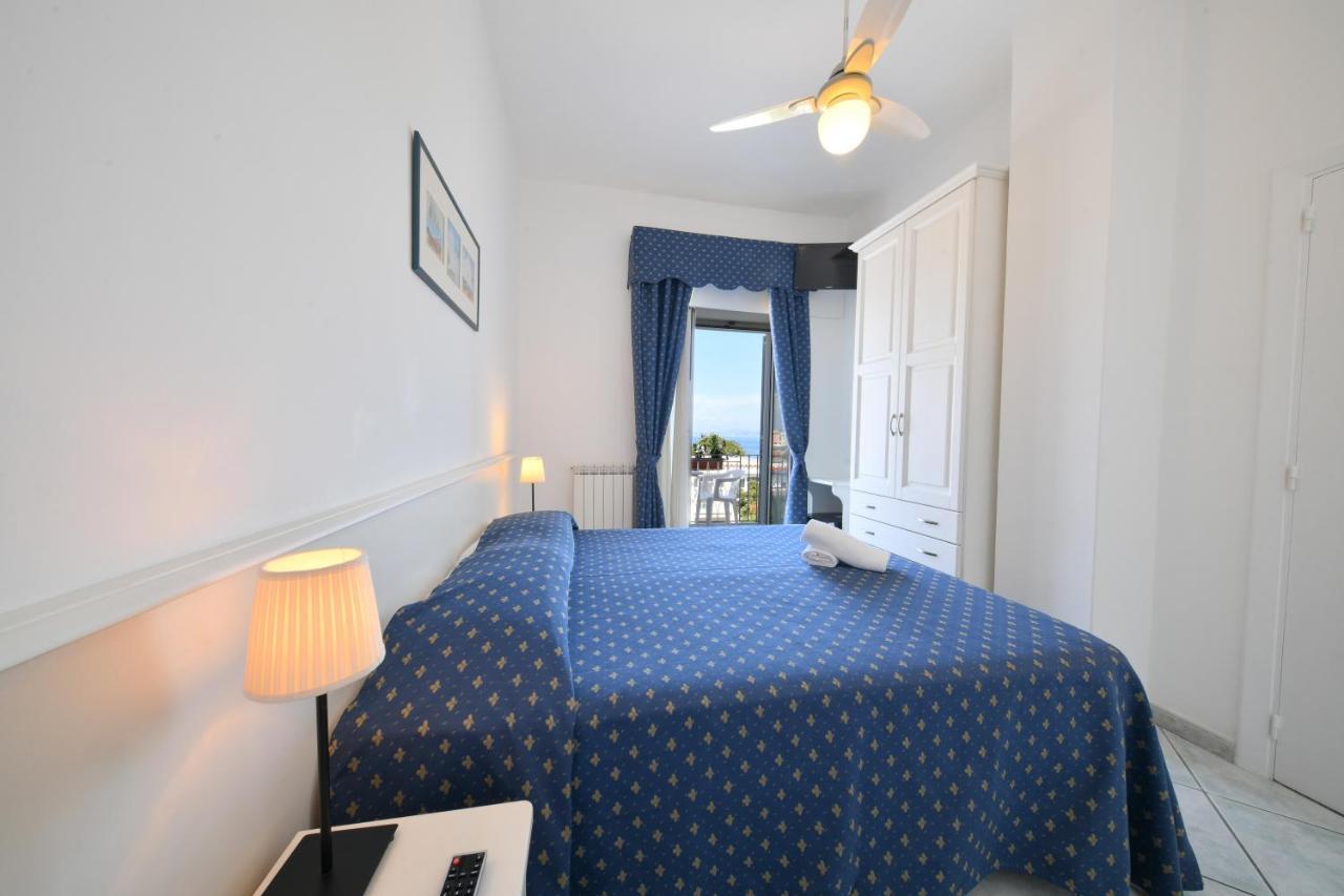 Double Room with Sea View,1256692018:JPEG