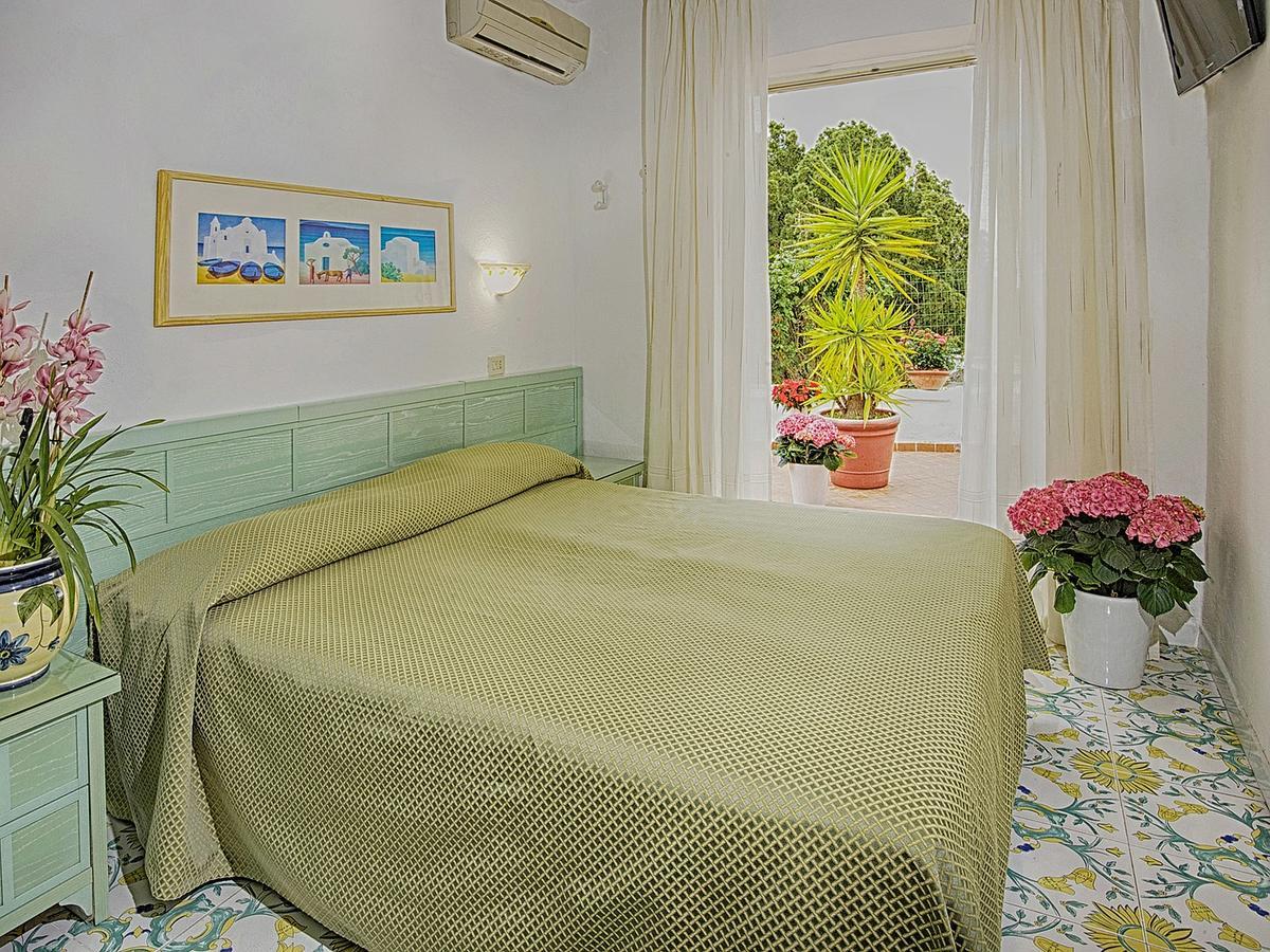 Economy Double or Twin Room,1377199685:JPEG