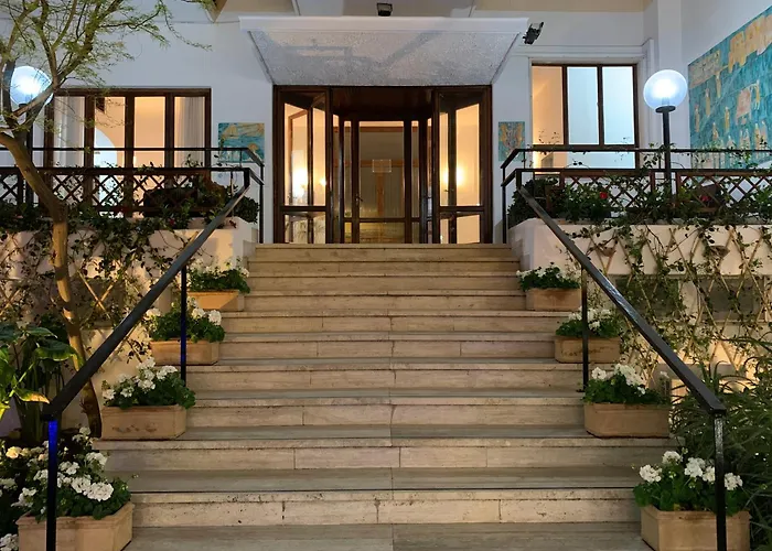Cheap hotel: Hotel Conte